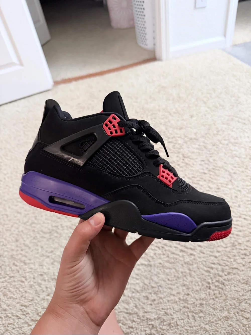 Air Jordan Retro 4 raptor nrg